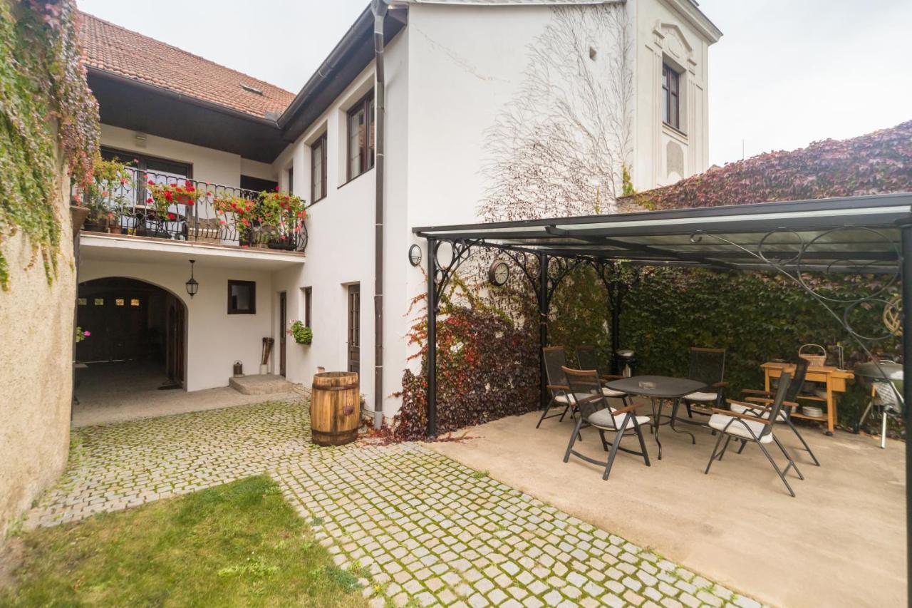 Budyne Apartment Budyne nad Ohri Екстер'єр фото