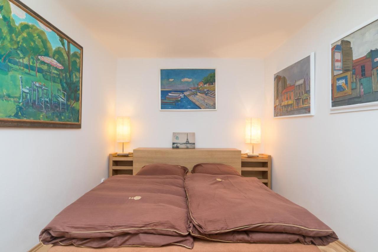 Budyne Apartment Budyne nad Ohri Екстер'єр фото